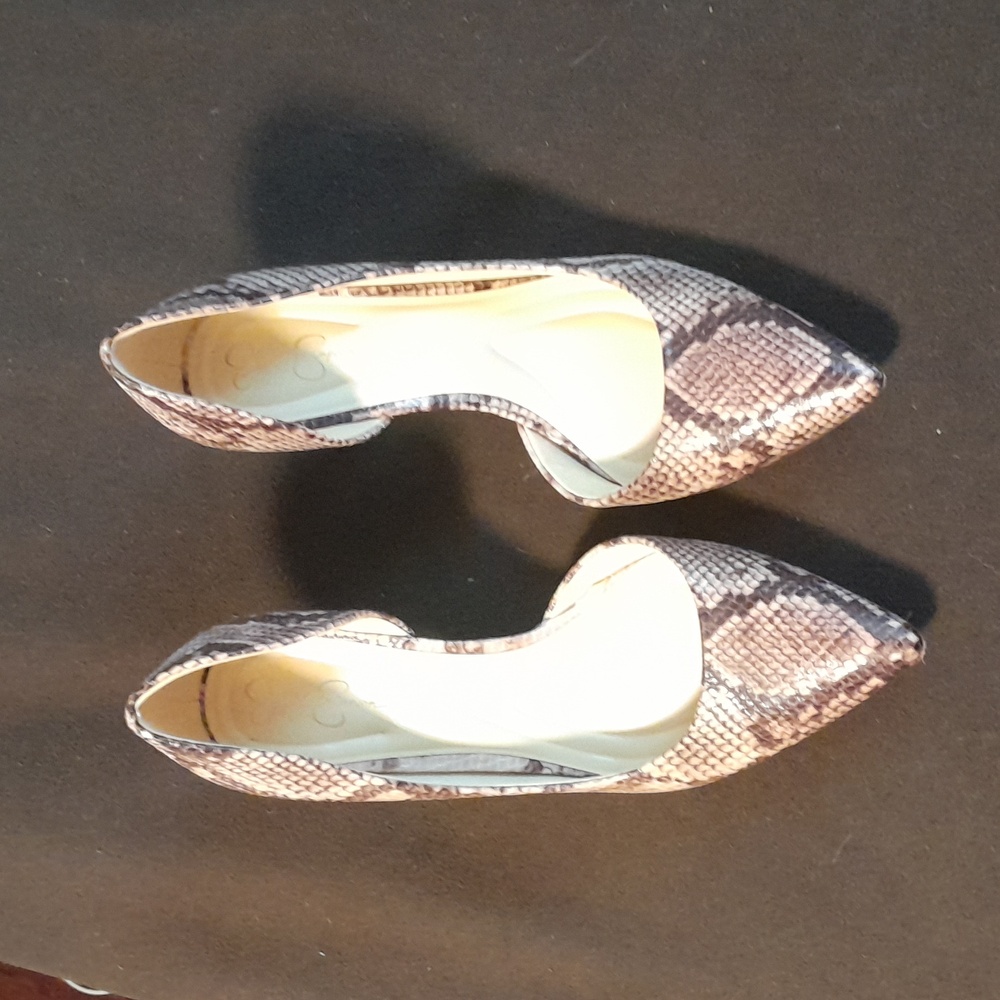Jessica Simpson Faux Snake Skin Pumps